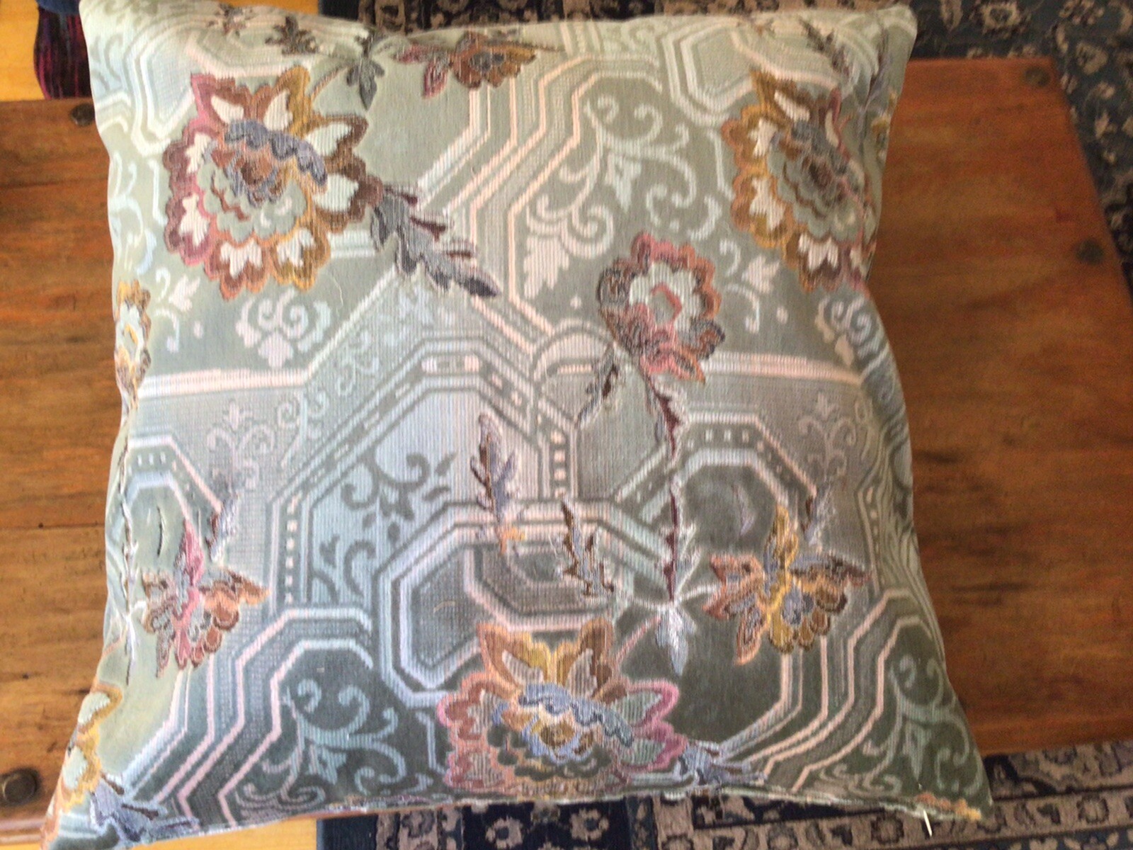 Picture 2 of 6
