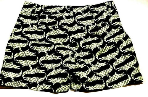 Crown & Ivy Ladies Sz 4 -  Black & Green Shorts  Alligator Pattern 4" Inseam - Picture 1 of 11