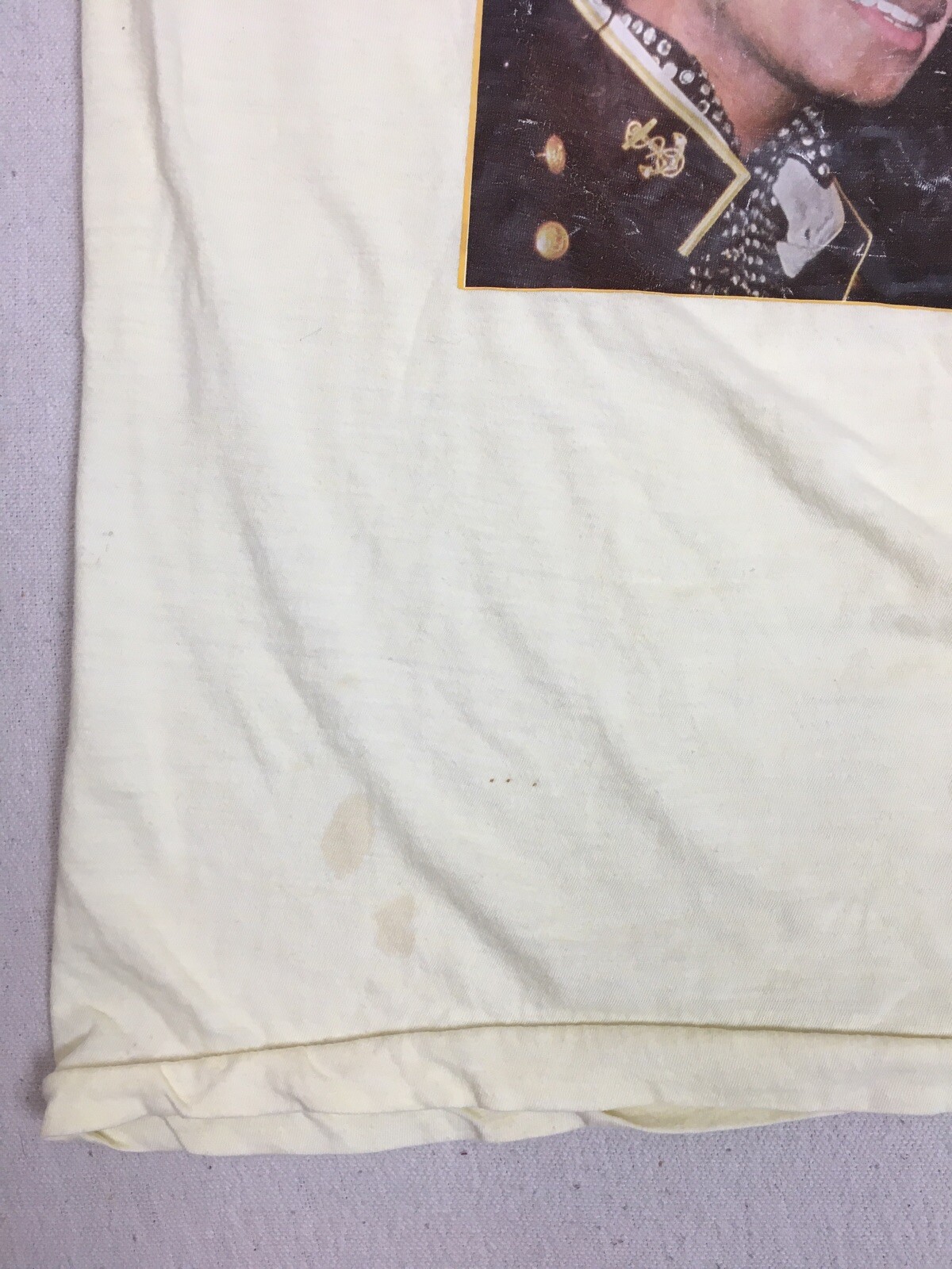 Picture 4 of 12