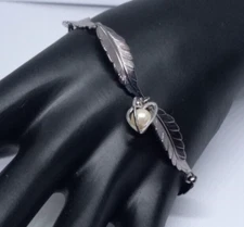 Beautiful  7.5 Inch Vintage Single Caged Pearl and Silver Tone Leaf Bracelet