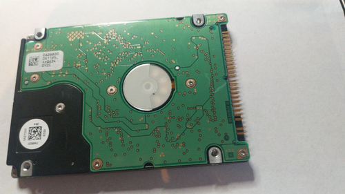 Hitachi Travelstar 120GB , 2,5" IDE. Model: HTS541212H9AT00 - Afbeelding 3 van 3