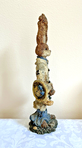 Bunny Rabbit Twisted Ears Anthropomorphic Cottagecore Resin Carved 8.25" Shop - Picture 4 of 8