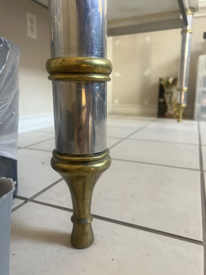 Mesa de comedor Maison Jansen años 60 de acero y latón con tapa de mármol personalizada Foto 3 de 4