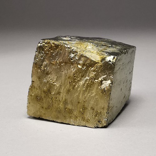 Cubo de pirita 48,9 g / Navajun, La Rioja, España / Muestra mineral de cristal en bruto - Imagen 8 de 11