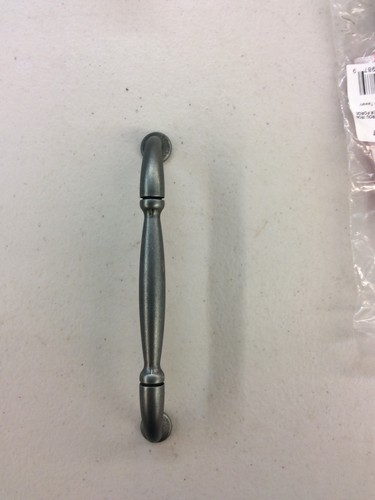 Richelieu BP23737128907 128mm Pull Wrought Iron (HH4)