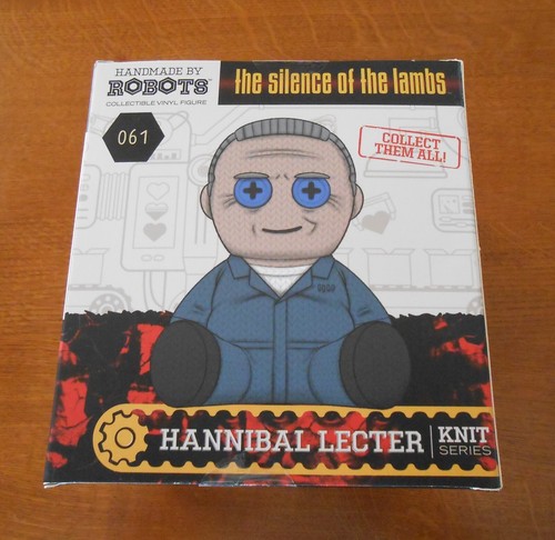 Figurina in vinile Hannibal Lecter fatta a mano dai robot da collezione #061 serie maglia - Foto 3 di 7