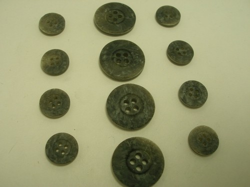 New 10, 25, 50 plastic buttons Gray Stone like Bulk sizes 13/16, 5/8,1/2 #1159 - Picture 8 of 8