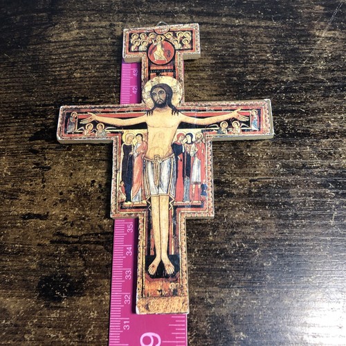 San Damiano Wood Cross Wall Hanging Jesus Crucifix 5 1/2 x4 Inches - Picture 9 of 11