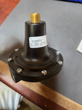 PARKER R216G02FP/E Semi-Precision Regulator NOS  NO BOX LOC C1