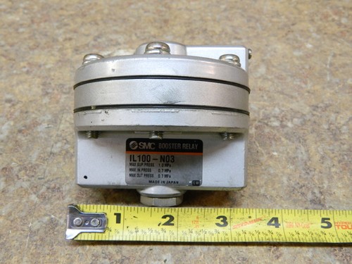 SMC IL100-N03 BOOSTER RELAY 3/8" NPT - Picture 3 of 6
