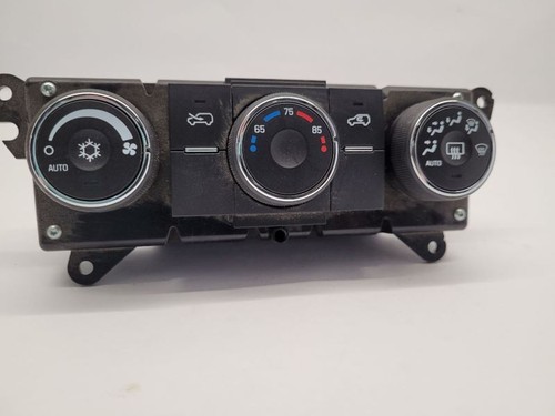 2008-10 SATURN VUE Temperature Control Automatic Control US 20931043        - Picture 2 of 9