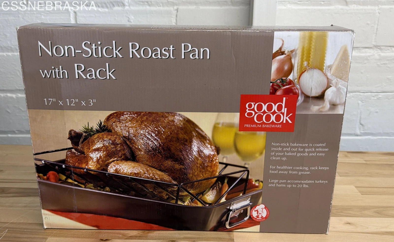 Good Cook 17" x 12" x 3" Non-Stick Roast Pan with V-Rack.
Opens in a new window or tab