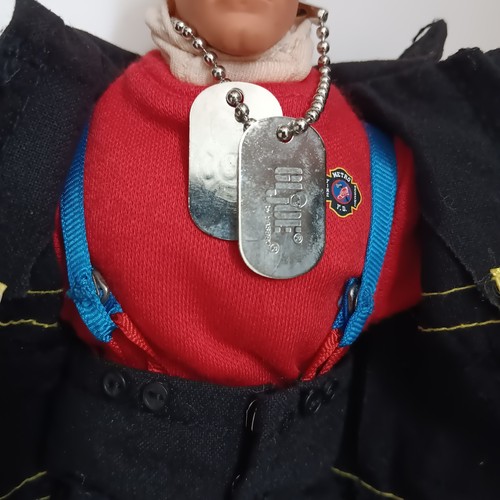 Figurina GI Joe pompiere ricerca e soccorso 12" Hasbro - Foto 4 di 15