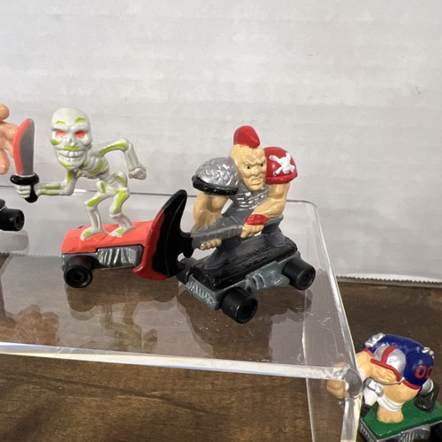 Savage Mondo Blitzers Kenner lotto di 21 minifigure skateboard giocattoli 1991 - Foto 7 di 14