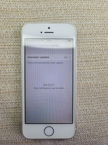 Apple iPhone 5S 64GB Silver (Unlocked) A1457 (GSM) - Afbeelding 10 van 11