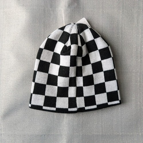 Umbro Checkered Beanie Hat NEW! - Picture 2 of 4