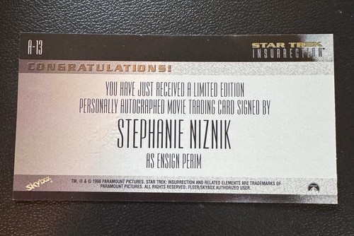 Star Trek Insurrection Stephanie Niznik as Ensign Perim A-13 Autograph Auto 1998 - Picture 2 of 2