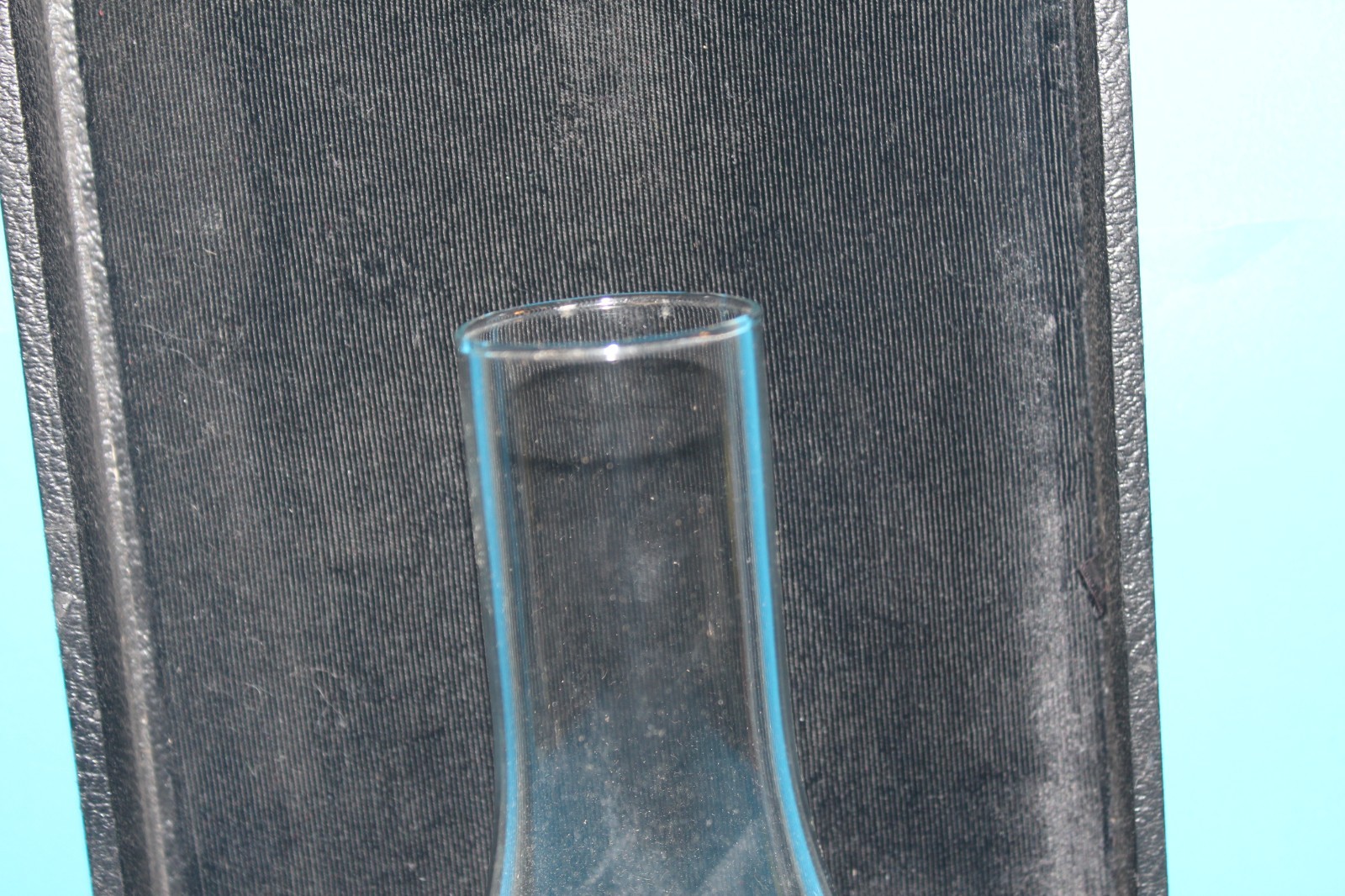 Picture 2 of 4