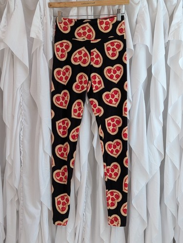 No Boundaries High Rise Leggings Size S (3/5) Black w/Pizza Heart Sueded NWT - Picture 1 of 10