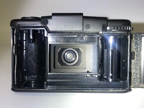 Olympus XA 2 Rangefinder 35mm Compact Film Camera From Japan - Picture 8 of 12