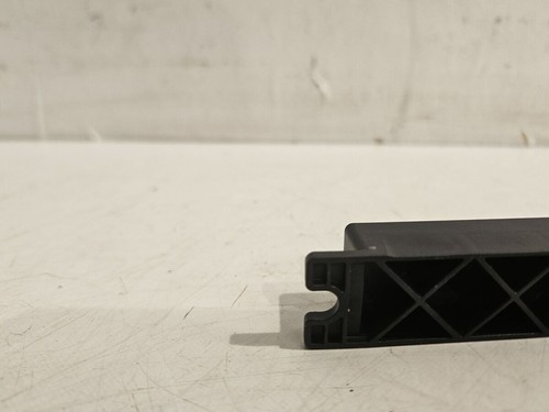 JAGUAR I-PACE KEYLESS ENTRY ANTENNA CONTROL UNIT 2018-2021 JPLA15K603AB - Picture 8 of 15