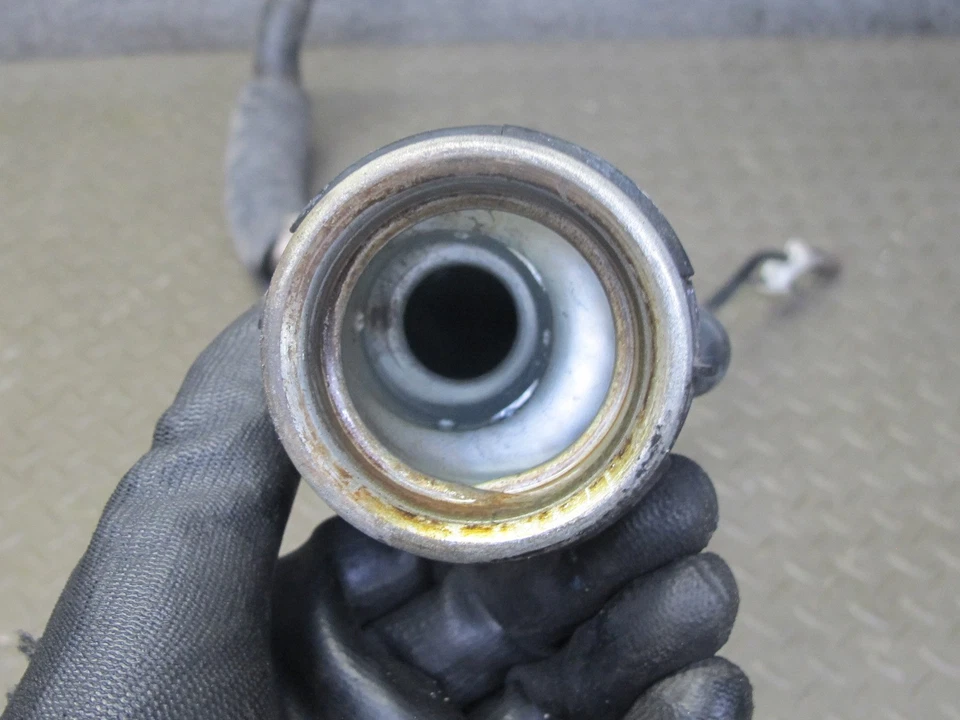 00-05 TOYOTA MR2 SPYDER ZZW30L TANQUE DE COMBUSTIBLE LLENADO CUELLO TUBO OEM Foto 4 de 4