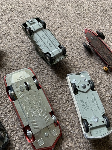 VINTAGE DINKY CORGI CARS JOB LOT 1/43 SCALE FOR RESTORATION FORD AND HEINKEL - Imagen 13 de 14