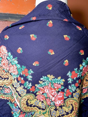 Vintage Pavlovo Posad Style Russian Scarf Shawl Blue Floral Fringe 38x38 Wool? - Picture 10 of 10