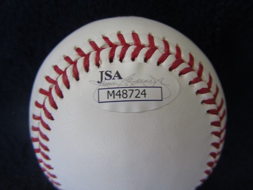 Yasiel Puig Autographed Official Major League (Selig) Baseball - JSA Cert - Picture 8 of 9