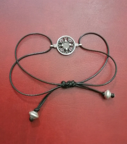 Pulsera de cuero hecha a mano única de cuarzo rosa y cuentas de plata - Imagen 3 de 6