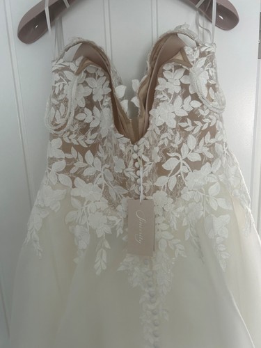 Sincerity bridal wedding dress size 20 new with tags - Picture 7 of 8