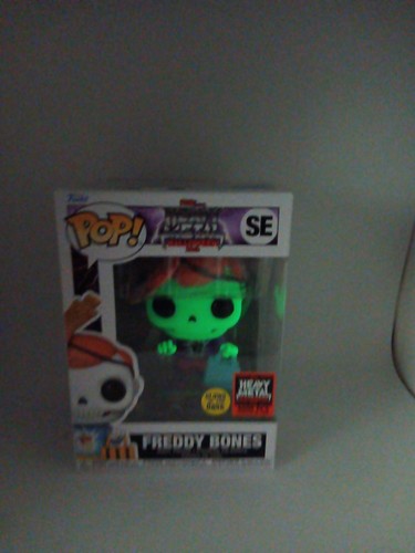 Funko Pop Heavy Metal Halloween 2023 Freddy Bones GITD Green Glow LE 3000 Mint - Picture 6 of 6
