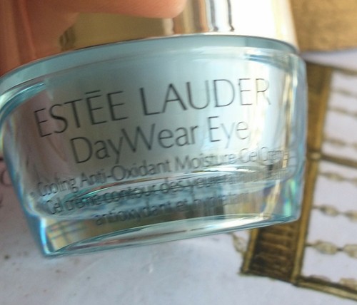 Estee Lauder DayWear Eye Cooling Anti-Oxidant Gel Creme .17 oz Travel - Picture 2 of 3