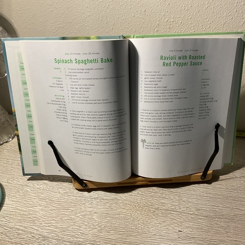 WW Weight Watchers Adjustable Bamboo Book Stand Tablet Or Cookbook Holder+ Book - Picture 3 of 4
