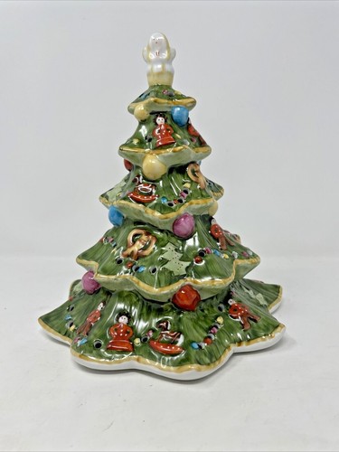 Villeroy & Boch Christmas tree Tea Light.  Hand painted 7.5" vintage - Picture 1 of 9