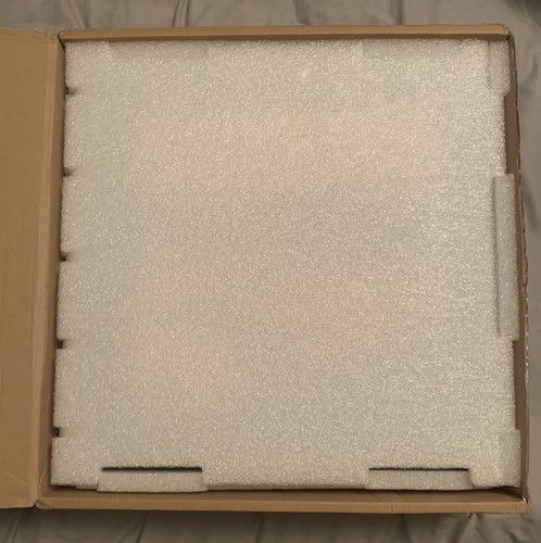 ALICE IN CHAINS DIRT 30TH ANNIVERSARY DELUXE BOX SET SOLD OUT NEW AND SEALED - Picture 3 of 3
