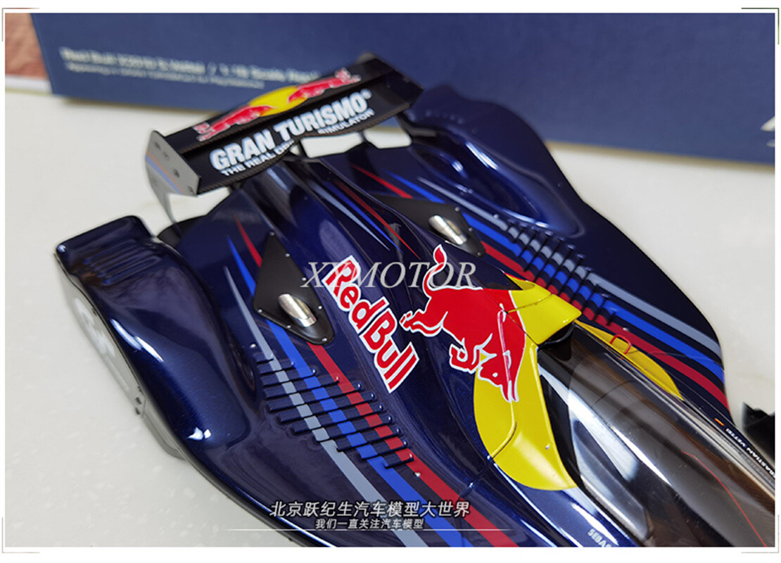 Red Bull X2010 Gran Turismo ミニカー 1/18 1:18 Autoart GRAN TURISMO RED BULL X2010 GT5 Game version