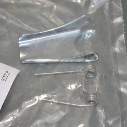 (2) CM 3/8" Sling Hook Latch Kits 595525, for Herc-Alloy 800 Eye Hook 458725 - Picture 5 of 7