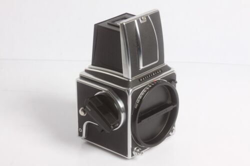 Hasselblad 2000 FC/M Body Body with Lightwell Finder - Picture 5 of 13