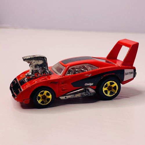 '69 Dodge Charger Daytona Hot Wheels 2003 First Editions Red 1:64 Loose