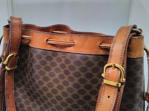 CELINE Drawstring Shoulder Bag 11.8 inches tall Brown - Picture 14 of 20
