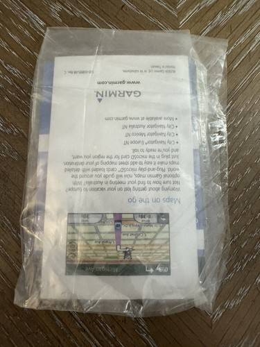 Garmin nüvi 1300LM 4.3-Inch Portable GPS Navi Lifetime Maps - TESTED - Picture 17 of 21