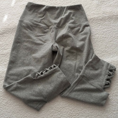 Ruby Ribbon Women's Leggings Size 