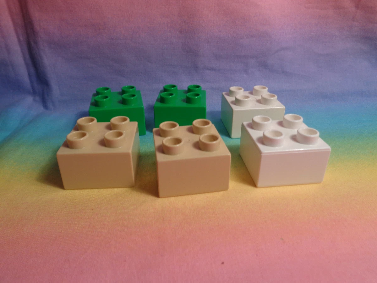 LEGO Duplo 6 Replacement Bricks 2 White 2 Green 2 Beige 2 X 2 Dot