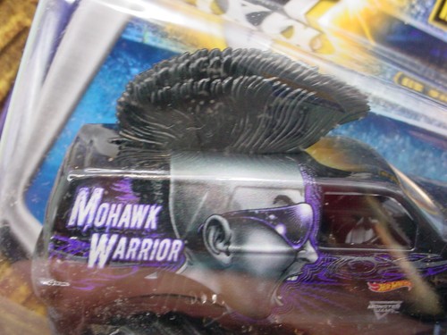 2018 Hot Wheels MONSTER JAM truck ❊ ❊ You Choose ❊ includes RE-CRUSHABLE CAR! - Picture 13 of 51