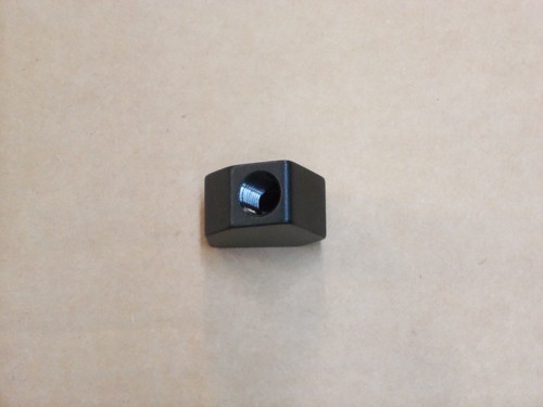 Y-Block with two 1/4″ NPT Female Outlets and one 1/4″ NPT Female Inlet, Black - Picture 6 of 6