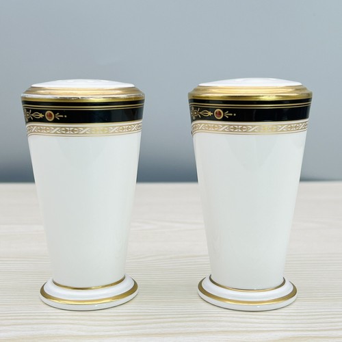 NORITAKE Gold and Sable SALT & PEPPER SHAKERS SET Black Gold RAISED RED ENAMEL - Picture 5 of 18