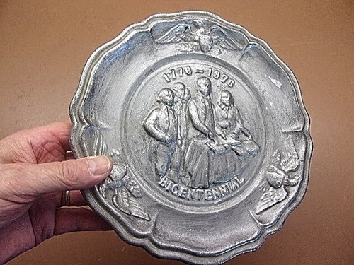 U.S. Bicentennial Silver Display Dish 1776-1976 w/Declaration Signers & Eagles - Picture 6 of 7