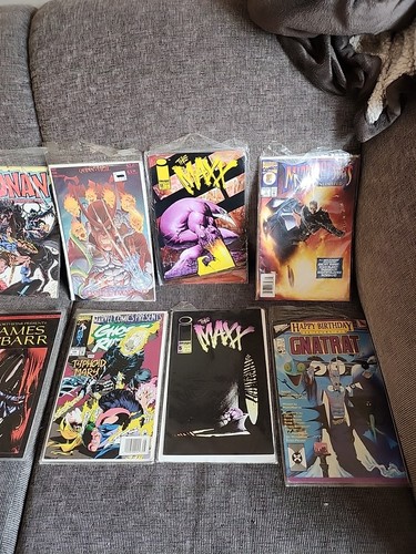 18 Different Vintage Comic Books - Picture 3 of 21