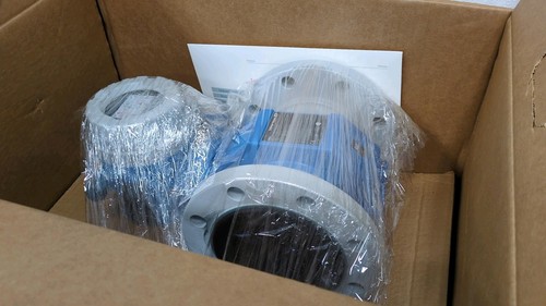 Unused 4" Endress+Hauser Promag 10W1H, DN100, 10W1H-PL0A1RA0B5AA Flowmeter E&H - Picture 2 of 17